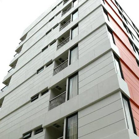 탱고 바이브런트 리빙 호텔  방콕 외부 사진